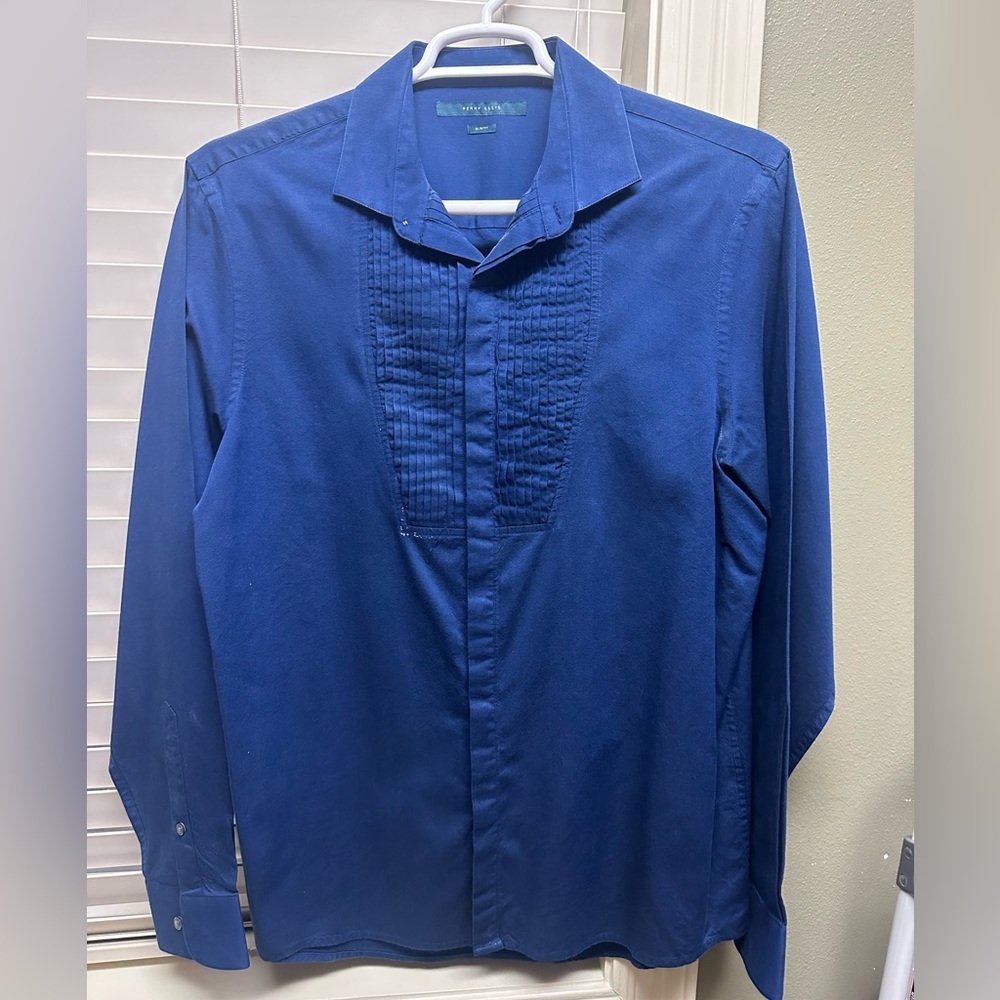 Perry Ellis shirt worn once
